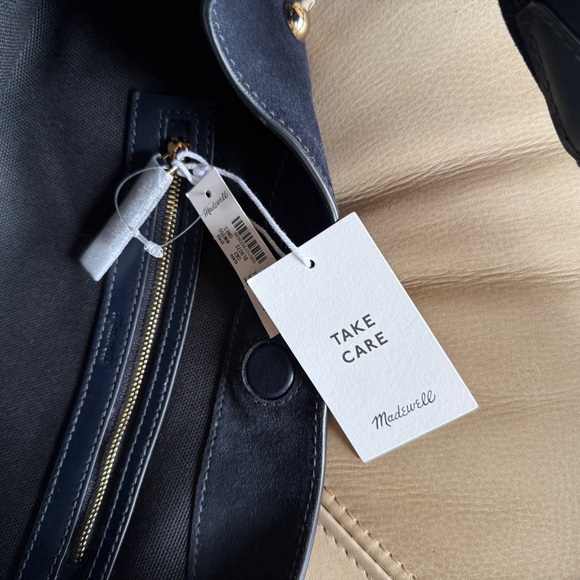 Madewell | Elegant Navy Suede Studded Handbag - Picture 4 of 4